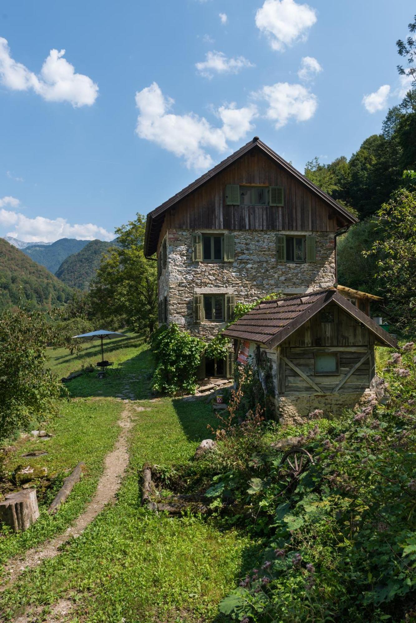 Klavze 28 Bed and Breakfast Most na Soči Exteriör bild